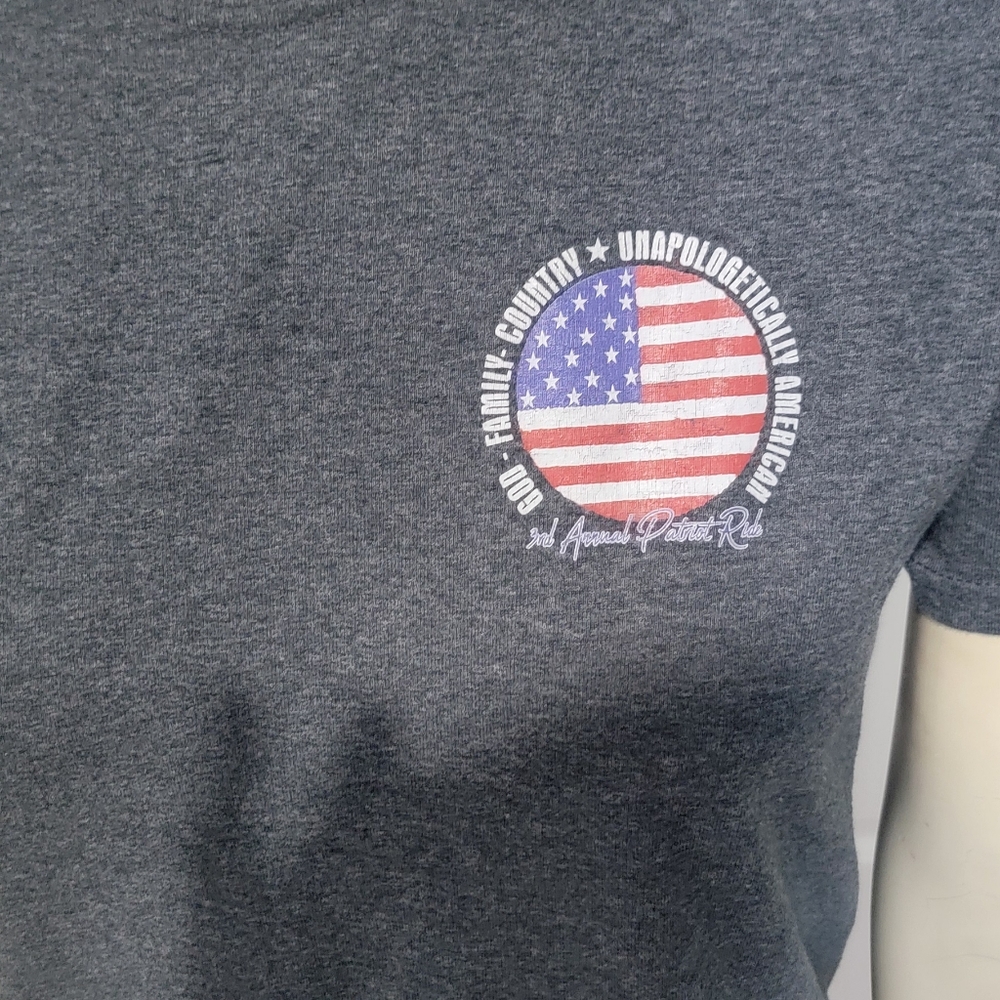 Gray T-Shirt with American Flag Graphic